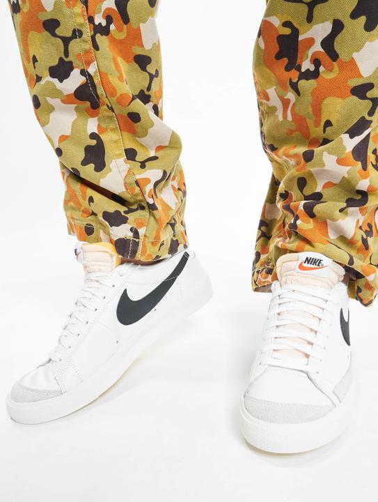 Produktbild Nike Blazer Low 77 Schuhe - 107255 (38.5)