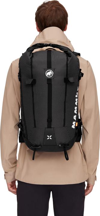 Actual product image Mammut Trion 28 (28 l)