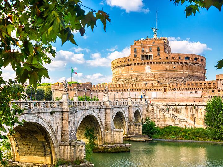 Immagine prodotto Smartbox Visita guidata Anges et Démons ispirata da Dan Brown e 2 notti in hotel 4* a Roma. (2 pers.)