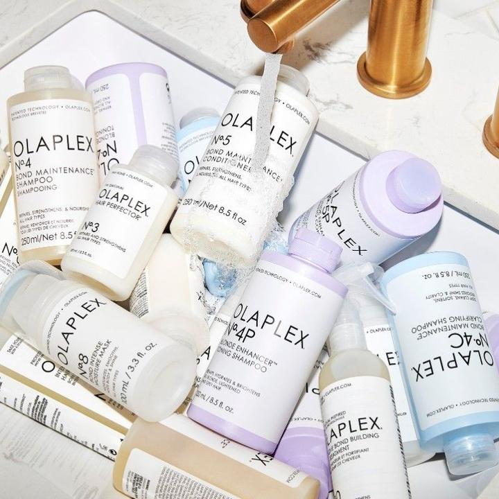 Actual product image Olaplex No.4 Bond Maintenance Shampoo Ultra-Light Clinically Proven for Fine Hair (250 ml, Liquid shampoo)