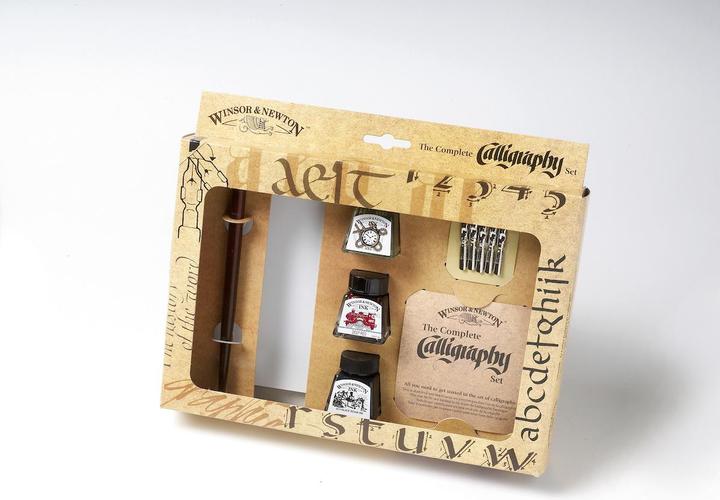 Actual product image Winsor & Newton 1190190 (Black, Gold, Red)