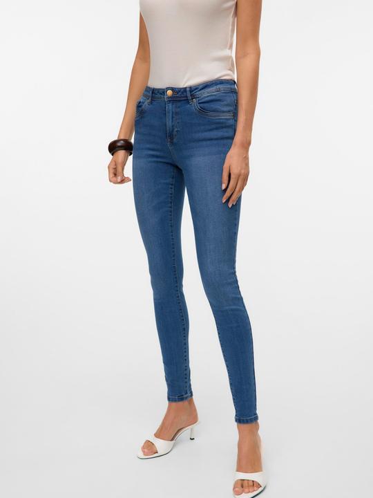 Image du produit Vero Moda Jeans Slim Fit à taille normale (32)