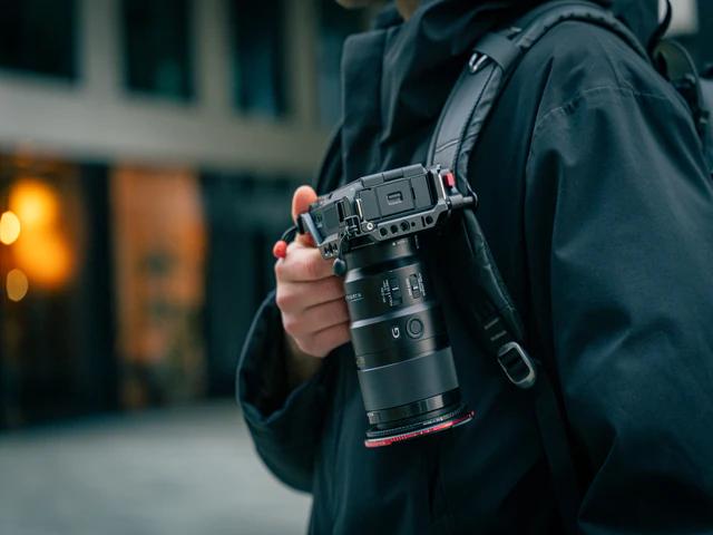 Actual product image Freewell FW-BPQR Backpack Quick Release Clamp
