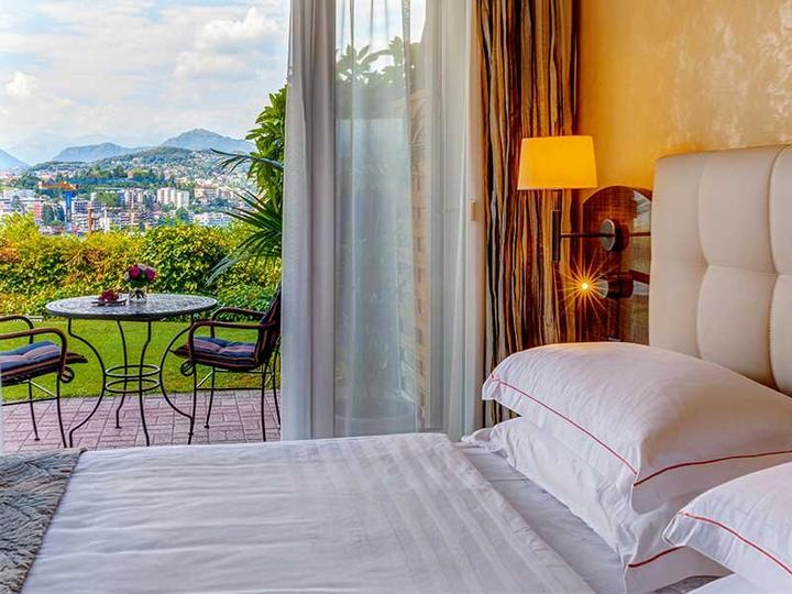Image du produit Smartbox 1 nuit romantique avec vue sur le lac, souper et spa à Lugano (2 pers.)