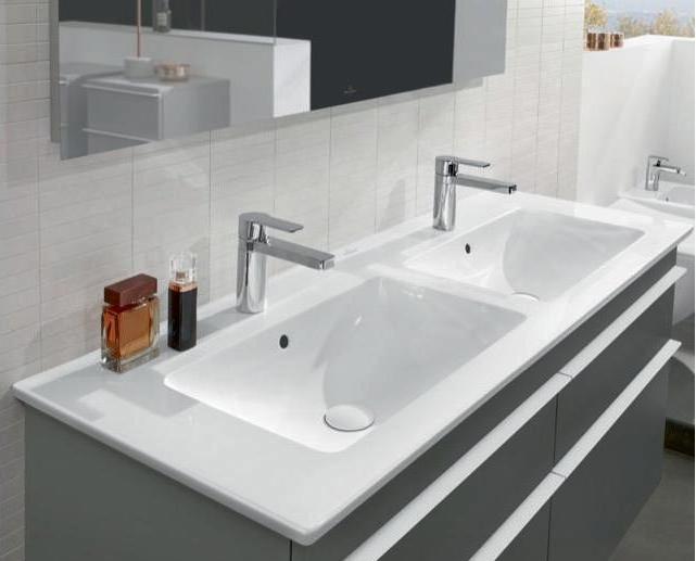 Actual product image Villeroy & Boch V&B cabinet double washbasin VENTICELLO 1300x500mm, with ÜL white (500 mm, 1300 mm)