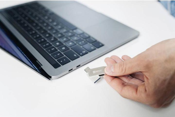 Immagine prodotto MyMedia Chiavetta USB 3.2 OTG 16GB, Tipo A-C, My Dual, argento (16 GB, USB-A, USB-C, USB 3.2)