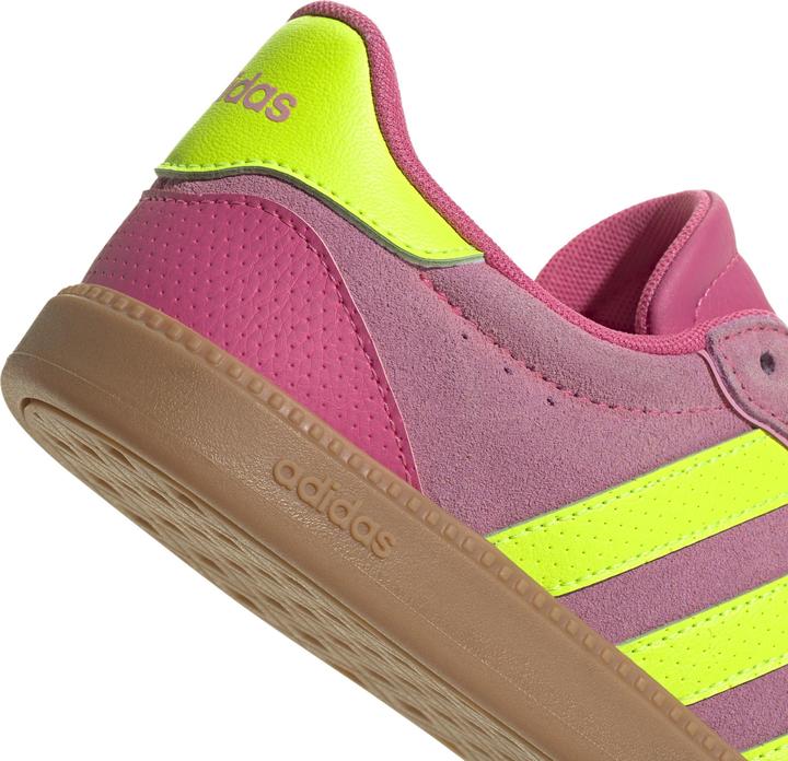 Produktbild adidas Women's Breaknet Sleek Suede (40)