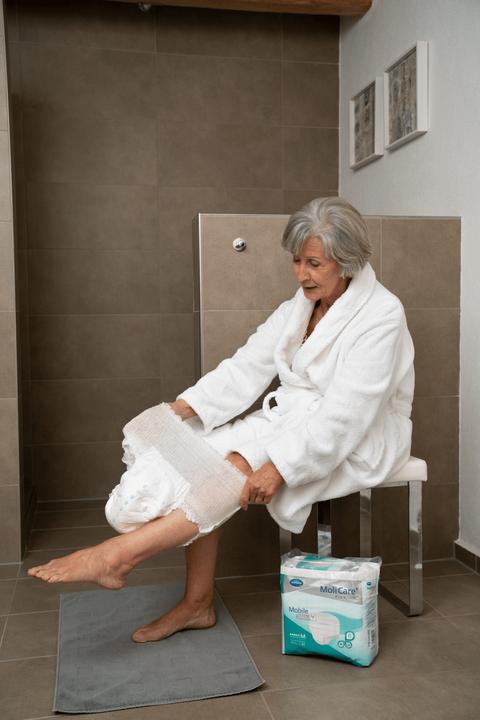 Actual product image MoliCare Mobile 5 Incontinence Pants (14 x, XL)