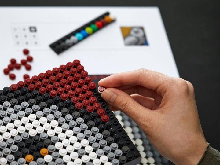Produktbild LEGO Harry Potter Hogwarts Wappen (31201, LEGO Harry Potter)