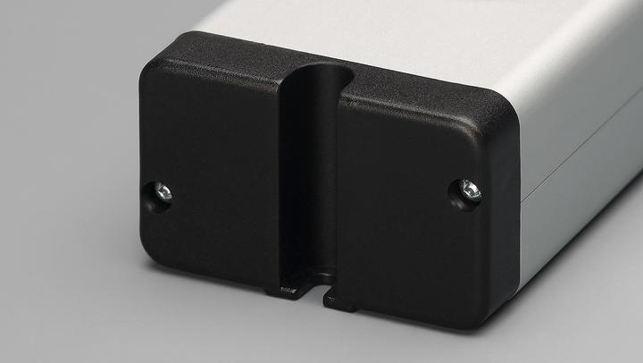 Actual product image Steffen EHMANN aluminium socket strip 7xT13 3m with overcurrent protection switch (7 x, Type 13, 3 m)