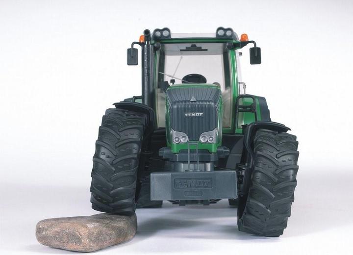 Actual product image Bruder Fendt 936 Vario with front loader