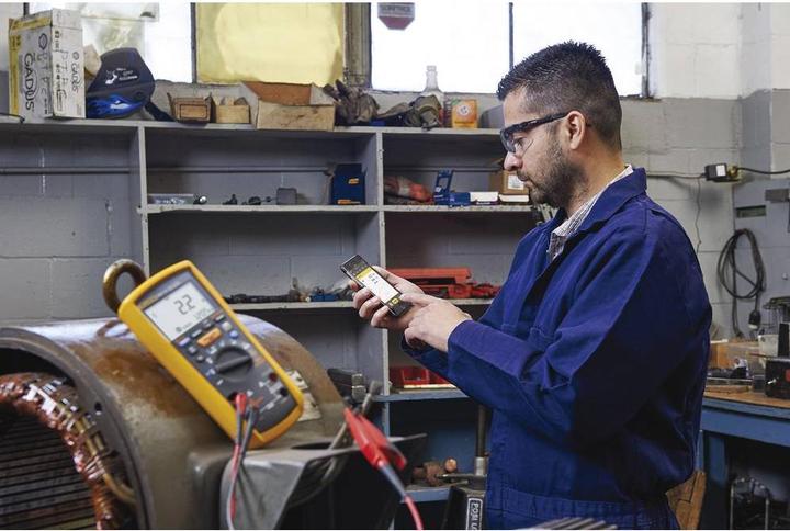 Produktbild Fluke 1587/I400 FC Kalibriert nach Werksstanda (CAT IV 600V)