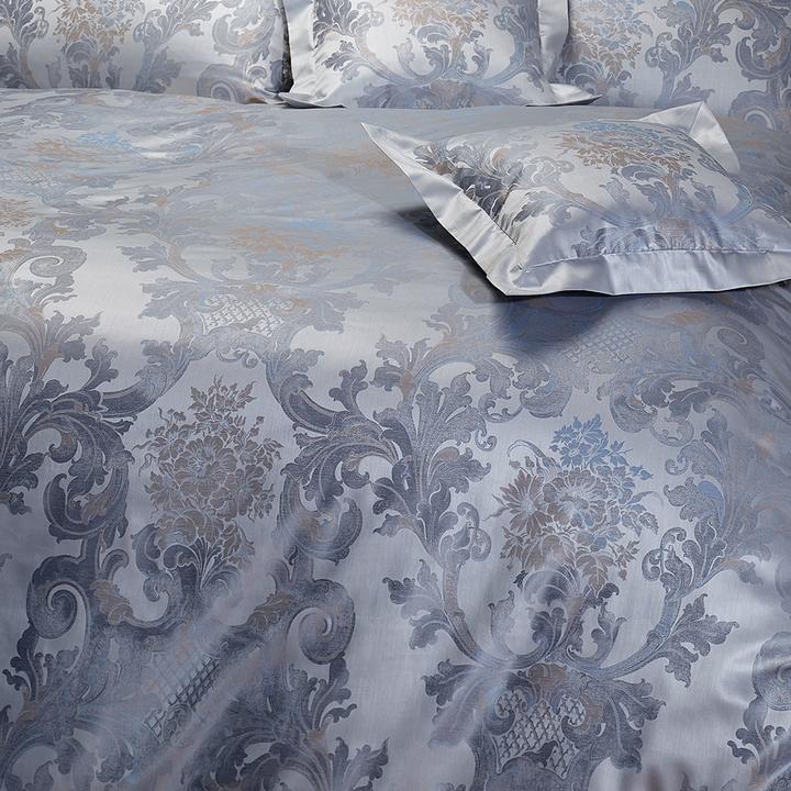 Actual product image Curt Bauer Maco brocade damask bed linen Louis XIV royal blue (Bedding set, 140 x 200 cm)