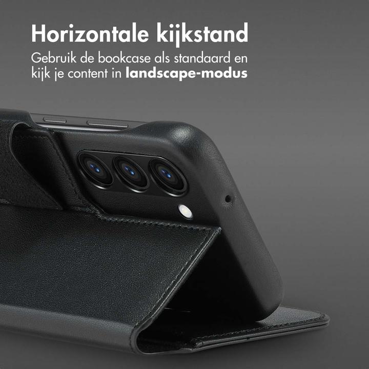 Image du produit Accezz Leather Bookcase 2-in-1 met MagSafe Samsung Galaxy S23 - Onyx Black (Samsung Galaxy S23+)
