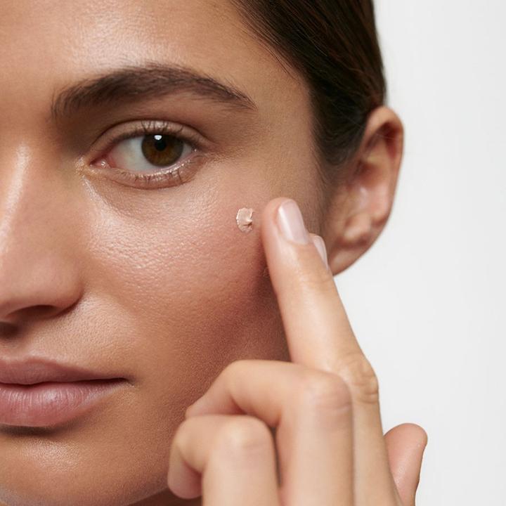 Immagine prodotto Dr. Hauschka Fluido illuminante (00 Traslucido)