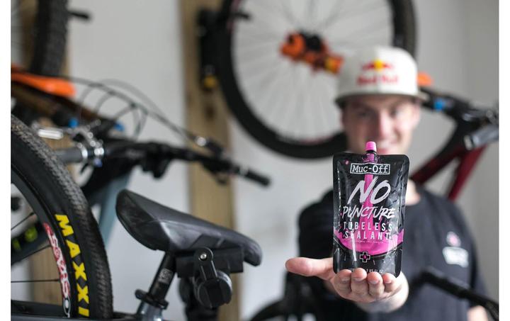 Produktbild Muc-Off No Puncture Hassel Kit 140ml