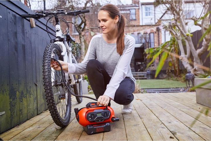 Produktbild Black & Decker Bdcinf18n-Qs (11 Bar, 160 l)
