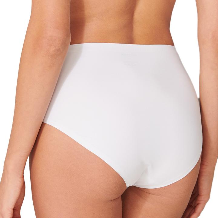 Actual product image Schiesser 3-pack of Invisible Soft maxi briefs (36, S, pack of 3)