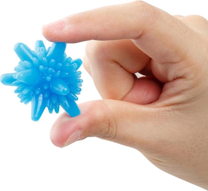 Actual product image Aptel 5x anti-lint laundry balls
