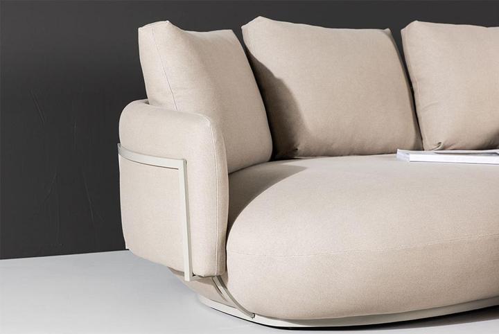 Actual product image Venture Home Stellar (4-seater)