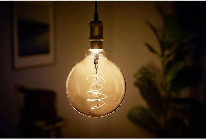 Produktbild Philips LED EyeComfort (E27, 4.50 W, 300 lm, 1 x, F)