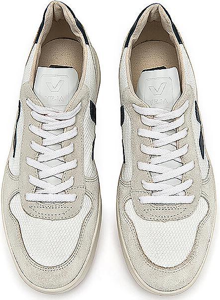 Actual product image Veja V-10 (46)