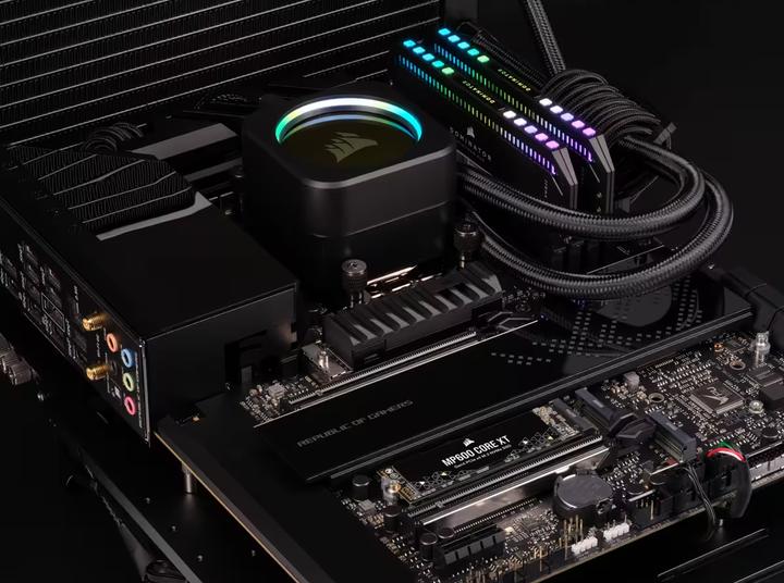 Produktbild Corsair MP600 CORE XT (4000 GB, M.2 2280)
