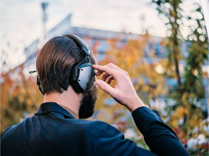 Actual product image V-Moda Crossfade M-200 ANC (ANC, 14 h, Cable, Wireless)