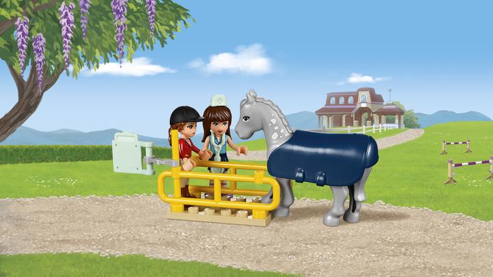 Immagine prodotto LEGO Amici rimorchio per cavalli e veterinario (41125, LEGO Friends)