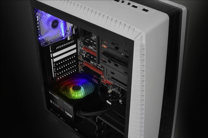 Actual product image Thermaltake Smart RGB (600 W)