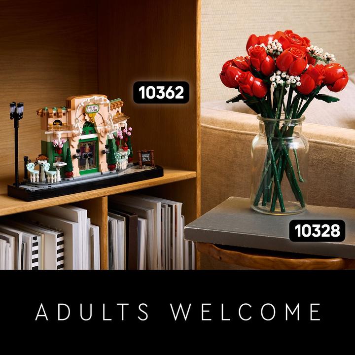 Actual product image LEGO French Café (10362, LEGO Icons)