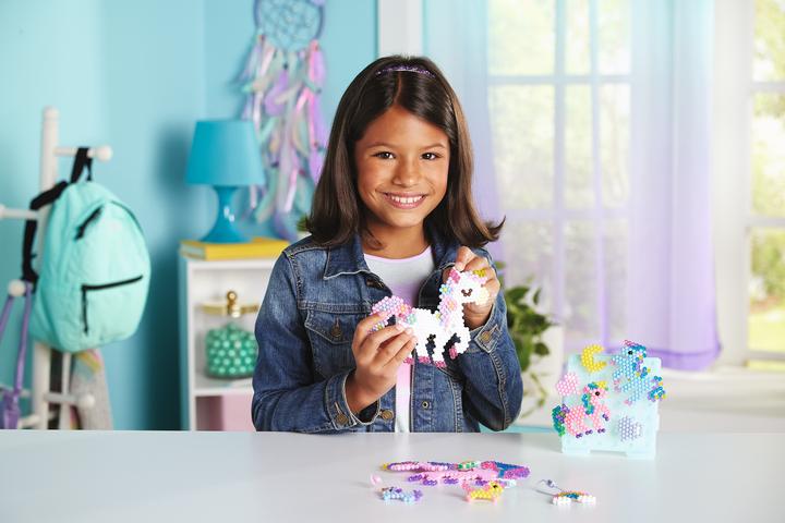 Produktbild Aquabeads Mystisches Einhorn