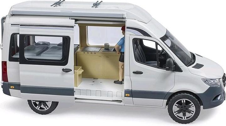 Produktbild Bruder Mercedes Benz Sprinter Camper mit Fahrer