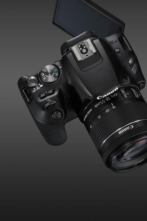Image du produit Canon Kit EOS 200D (18 - 55 mm, 24.20 Mpx, APS-C / DX)