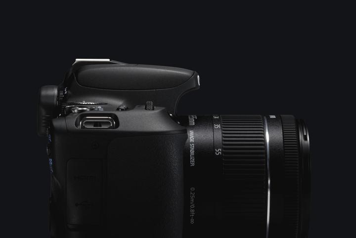 Image du produit Canon Kit EOS 200D (18 - 55 mm, 24.20 Mpx, APS-C / DX)