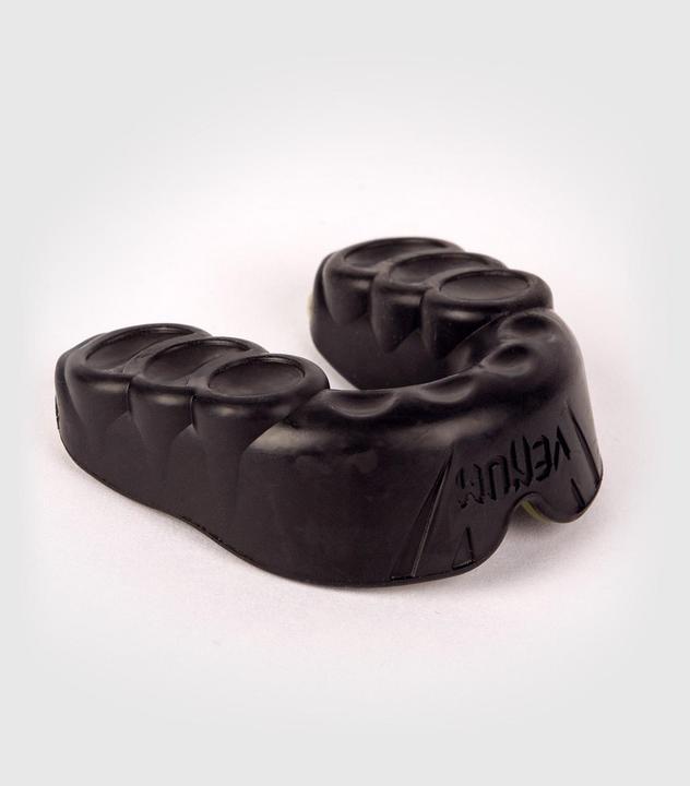 Image du produit Venum Challenger Mouthguard - Black/Khaki (Taille unique)