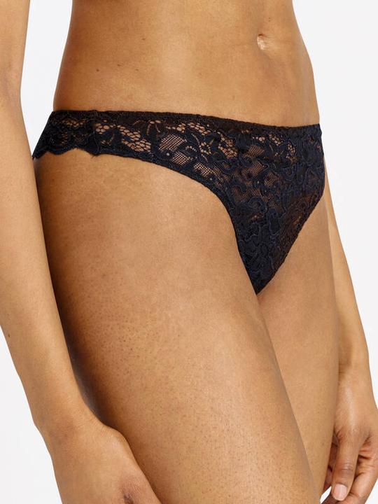 Produktbild Hanro Moments String (M)