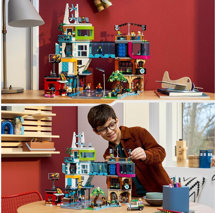 Produktbild LEGO Stadtzentrum (60380, LEGO City)