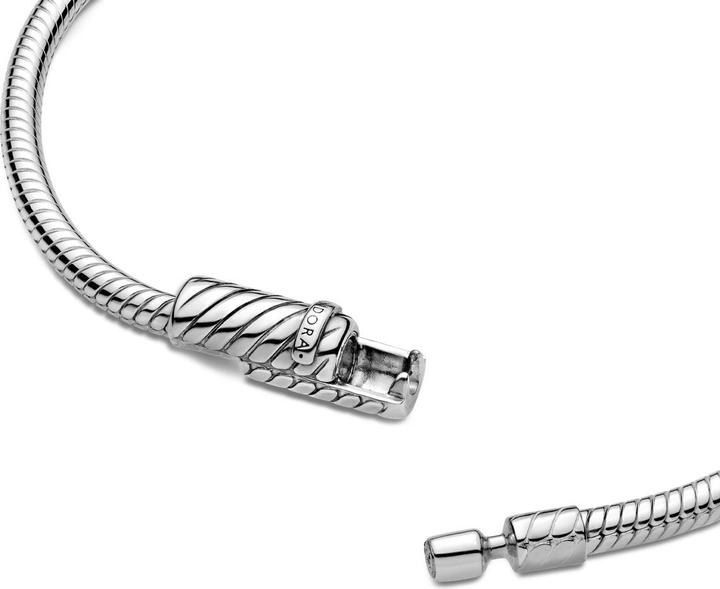 Actual product image Pandora Moments magnetic clasp snake link bracelet (19 cm, 925 Sterling silver)