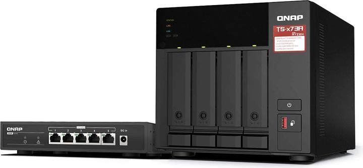 Actual product image QNAP TS-473A + QSW-1105-5T Bundle Pack (0 TB)