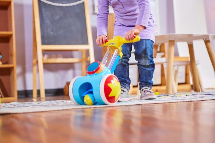 Produktbild Tomy Rol und Shoot Stroller