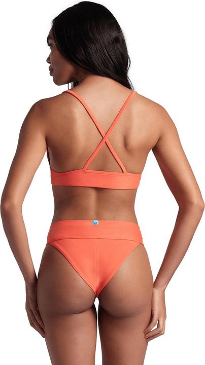 Actual product image Arena W Essentials Bikini Triangle (M)