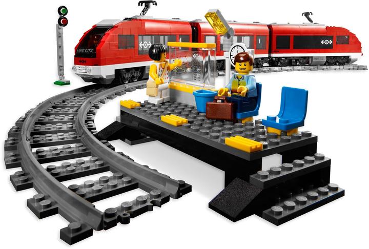 Productafbeelding LEGO Stadspassagierstrein (7938, LEGO Stad)