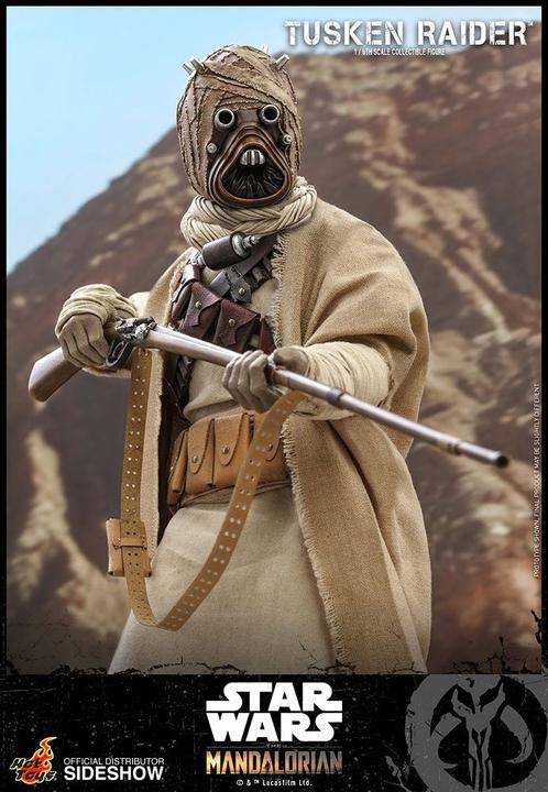 Actual product image Hot Toys Star Wars - The Mandalorian "Tusken Raider" 1/6 Scale Figure