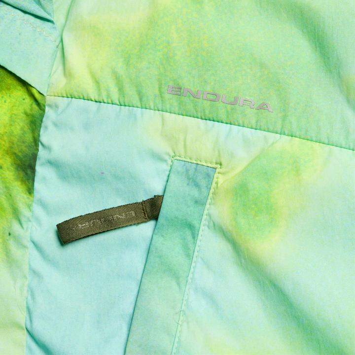 Actual product image Endura Sultrac Breathable Lightweight (L)