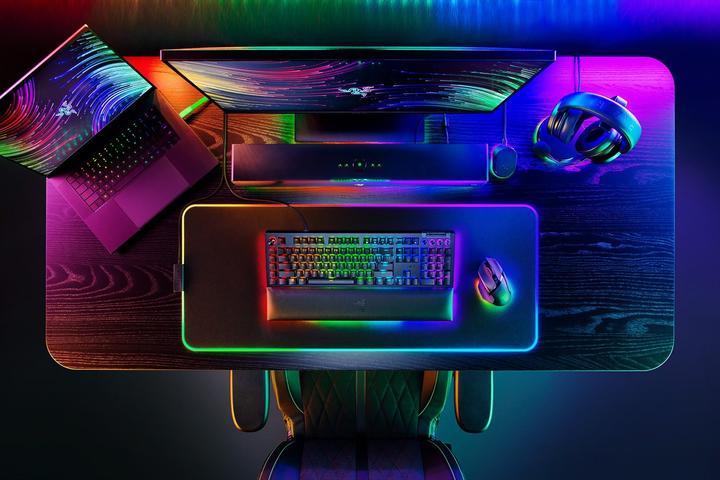 Produktbild Razer BlackWidow V4 Pro (Eng. Int., Kabelgebunden)