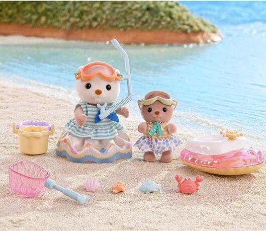 Actual product image Sylvanian Families Sea otter snorkel playset