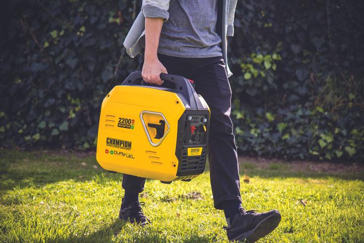 Immagine prodotto Champion Power Equipment 92001i-DF-EU (1900 W, 4 l)