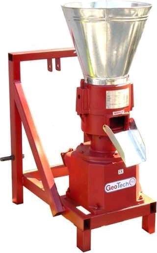 GeoTech TWPM200 Tractor pelletiser for the production of heating pellets