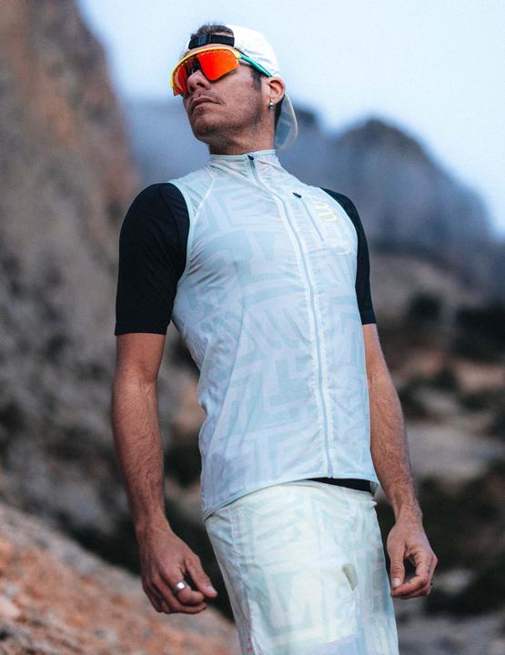 Produktbild Compressport Hurricane Windproof Vest M (XL)